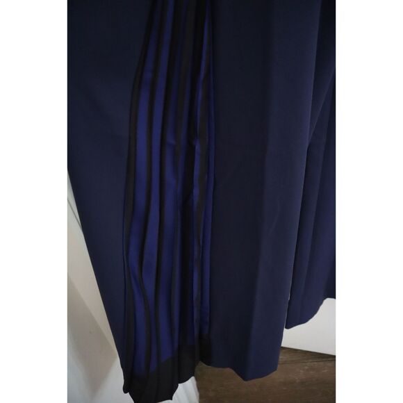 GSTQ 1F23D034 Women's Sz 4 Midnight Navy Blue Plunge Wrap Jumpsuit - Picture 12 of 13